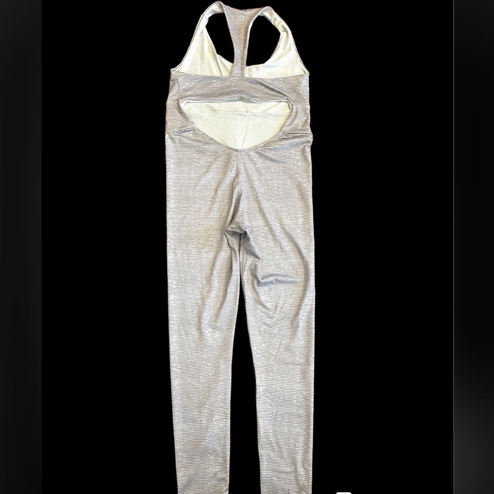 EUC - Highly Rated Functional Yoga & Beyond Imbodhi Astra Cut-Out Back Bodysuit - Picture 4 of 7
